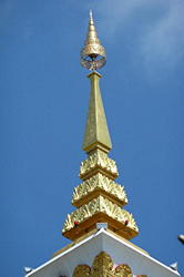 The top level of That Phanom is made of pure gold: 16kg of it (That Phanom)