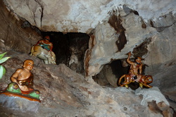 Chinoiseries dans un des temples/grottes d'Ipoh)