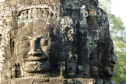 Le sourire énigmatique d'Avalokiteshvara (Bayon, Angkor)