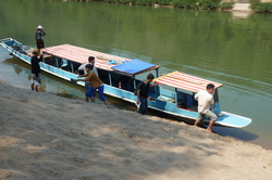 A typical Nam Ou slowboat (Nam Ou)