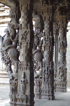 Fort de Vellore: le temple de Jalakanteshvara.