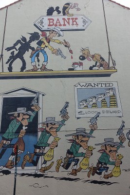 Lucky Luke, the man who shoots faster than his shadow