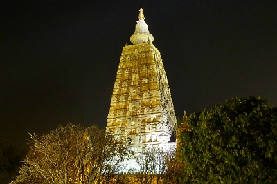 Bodhgaya - The Mahabodhi Temple at night.