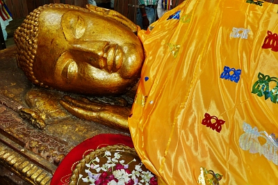 Kushinagar - The reclining Buddha in the Maha Parinirvana Temple.