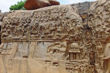 Mamallapuram: relief sculpté représentant la descente du Ganges