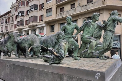 Pamplona: monument to the Running of the Bulls, one of the major events of the San Fermin festivities (Navarre)