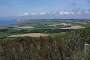 On our first day, we parked the car in Kingston and headed west following the ridge until Kimmeridge (via Swyre Head), descended to the sea and followed the coastal path eastwards until short before Chapman's pool, from where we turned inland to rejoin Kingston. View to the west over the coast and the countryside taken from the ridge after we had left Kingston.